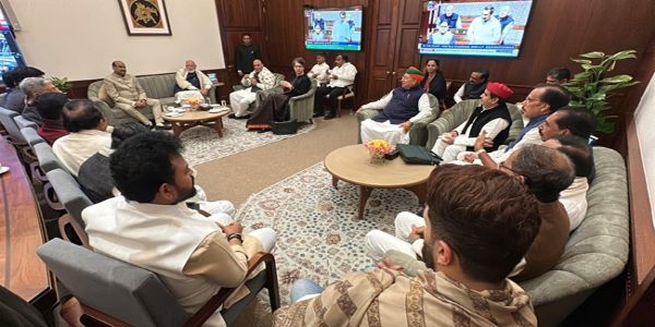 (अपडेट) लोकसभा की कार्यवाही अनिश्चितकाल के लिए स्थगित