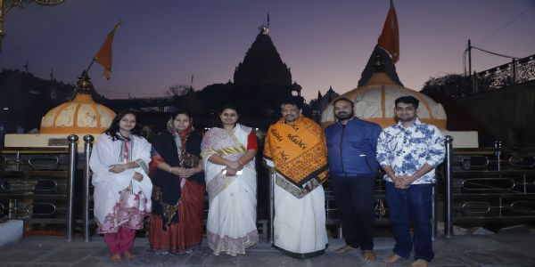 बिहार की खेल मंत्री श्रेयसी सिंह ने भस्म आरती में किए महाकालेश्वर दर्शन