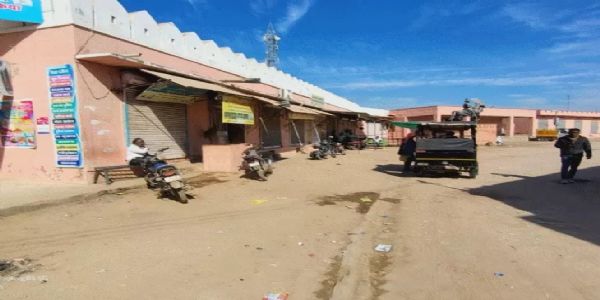 रणसी गांव में 40 लाख की ज्वैलरी चोरी घटना नहीं खुली : बाजार बंद रखकर जताया रोष