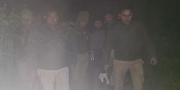 कन्नौज: प्रेमिका की हत्या में फरार दो आरोपित मुठभेड़ में गिरफ्तार, एक घायल