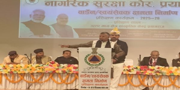 सकारात्मक भाव के साथ जीवन में आगे बढ़ते हुए देश एवं समाज की करें सेवा : धर्मवीर प्रजापति