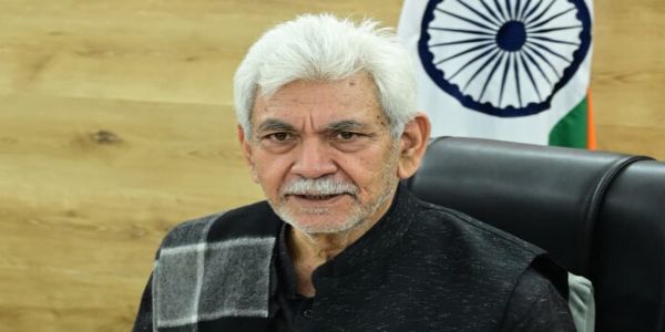 उपराज्यपाल सिन्हा ने गृह विभाग के अधीनस्थ विभागों की उच्च स्तरीय समीक्षा बैठक की अध्यक्षता की