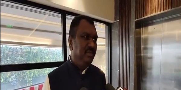 बिहार हिजाब प्रकरण: स्वस्थ्य मंत्री की घोषणा पर बोले अमर बाउरी- लगता है ये मुगल साम्राज्य के मंत्री हैं