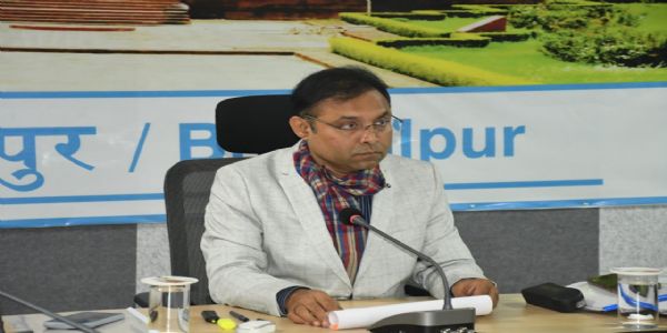 स्वास्थ्य विभाग के मुख्य कार्यों की हुई समीक्षा