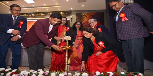 नुक्कड़ नाटकों के जरिए आयाेजित हुआ किशोर स्वास्थ्य जागरूकता कार्यक्रम