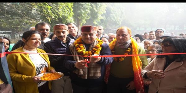 विजेंद्र गुप्ता ने रोहिणी में विकास कार्यों का उद्घाटन एवं शिलान्यास किया