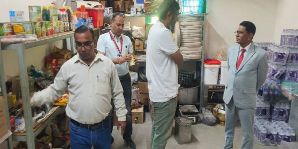 सिवनीः पेंच क्षेत्र के साईं प्रसाद रिसोर्ट पर बड़ी कार्रवाई, खाद्य लाइसेंस तत्काल निलंबित