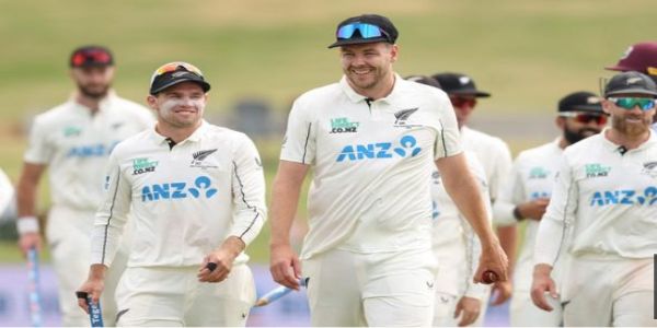 न्यूजीलैंड ने तीसरे टेस्ट में वेस्टइंडीज को 323 रन से हराकर 2-0 से जीती सीरीज