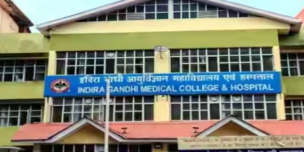 आईजीएमसी शिमला में डॉक्टर पर मरीज की पिटाई का आरोप, एफआईआर, कमेटी गठित
