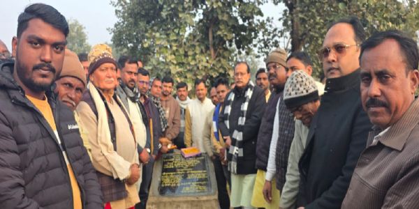 वित्त मंत्री ने 6.83 करोड़ की सडक सुदृढ़ीकरण योजना का किया शिलान्यास