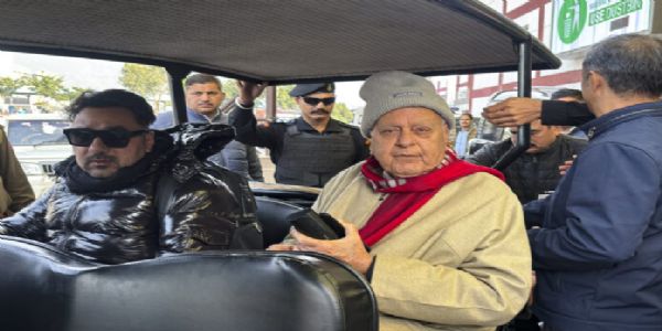 कश्मीर और देश के बाकी हिस्सों के बीच रेल संपर्क से घाटी को बहुत लाभ हुआ है-डॉ. फारूक अब्दुल्ला