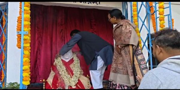 शारदामणि हाई स्कूल में मां शारदा की 173वीं जयंती पालित