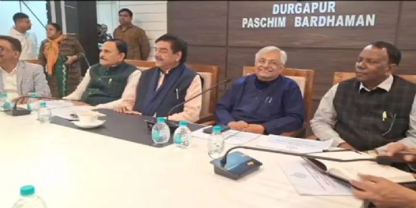 दुर्गापुर एसडीओ कार्यालय के सभागार में उच्च स्तरीय बैठक