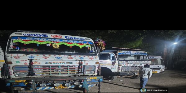 खनन टास्क फोर्स ने चार आरोपितों के साथ वाहन किये जब्त