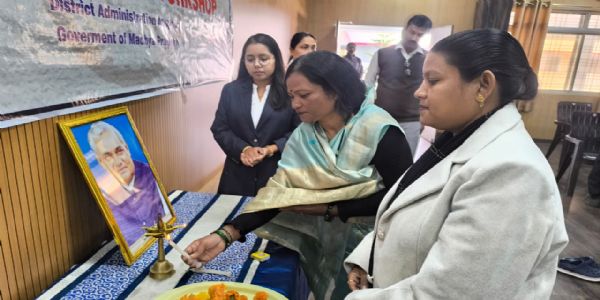 अनूपपुर: सुशासन हमें ईमानदार, पारदर्शी एवं निष्पक्ष होने की देती है सीख-प्रीति सिंह