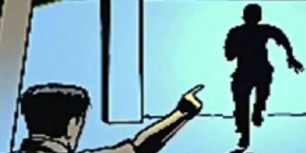 सेशन लॉकअप से दुष्कर्म का आरोपित कैदी फरार