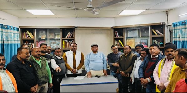 मानगो और उलीडीह मंडल के नव निर्वाचित भाजपा अध्यक्षों ने लिया सरयू राय का आशीर्वाद