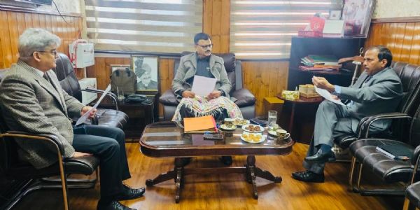 राणा ने पीर पंजाल में प्रमुख अवसंरचना और प्रशासनिक मुद्दों की समीक्षा की