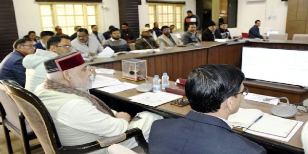 जनकल्याण योजनाओं का लाभ समाज के अंतिम व्यक्ति तक पहुंचे: ज्योति गैरोला