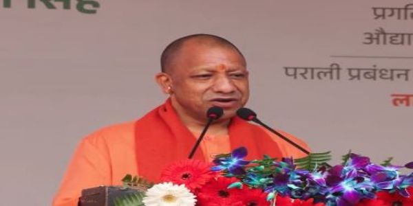 किसान जब ऊर्जा का प्रवाह करता है तो धरती सोना उगलती हैः मुख्यमंत्री योगी