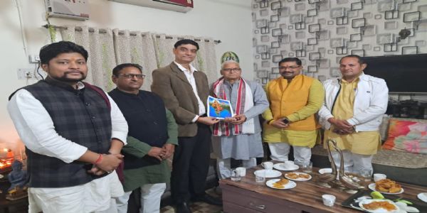 मेडिकल कॉलेज प्राचार्य संग