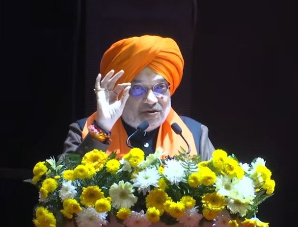 गृहमंत्री अमित शाह वीर बाल दिवस कार्यक्रम को संबाेधित करते हुए गृहमंत्री अमित शाह वीर बाल दिवस कार्यक्रम को संबाेधित करते हुए