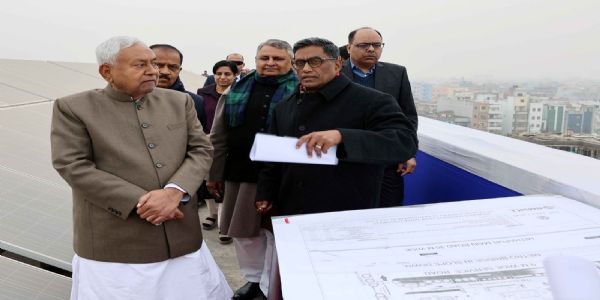 मुख्यमंत्री नीतीश कुमार ने मीठापुर में बन रहे दो विश्वविद्यालयों का किया निरीक्षण