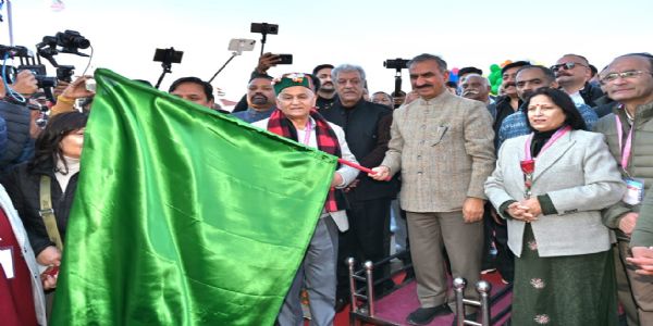 शिमला में विंटर कार्निवल की शुरुआत, सीएम सुक्खू ने महा नाटी में लिया हिस्सा