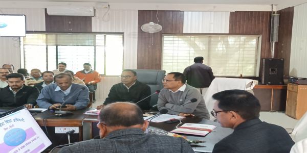 सिवनीः बोर्ड परीक्षा 2025-26 को लेकर प्राचार्यों की संयुक्त समीक्षा बैठक संपन्न