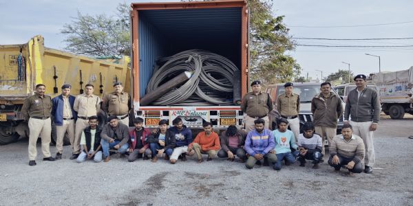जांजगीर-चांपा पुलिस ने अंतरजिला केबल चोरी गिरोह का किया भंडाफोड़, 11 आरोपित गिरफ्तार, 1.11 करोड़ की संपत्ति जब्त