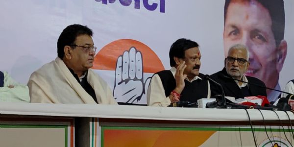 सज्जन सिंह वर्मा ने एसआईआर के प्रथम चरण के बाद जारी ड्राफ्ट मतदाता सूची पर जताई आपत्ति