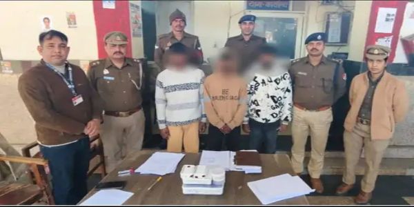 जीआरपी ने पकड़े तीन शातिर चोर, भारी मात्रा में माल बरामद