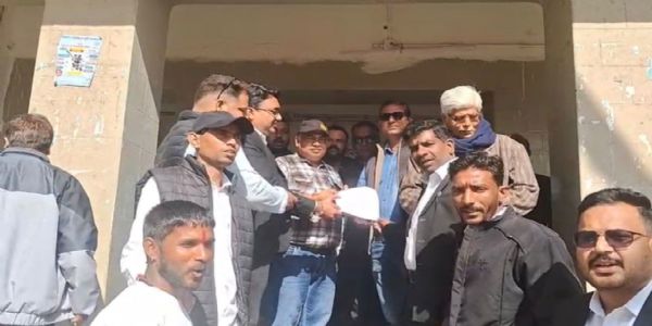 अरावली संरक्षण को लेकर नाथद्वारा में अधिवक्ताओं का प्रदर्शन