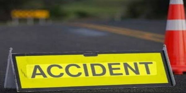 उप्र में बड़ा सड़क हादसा:  सोनभद्र में बाइक सवार दो सगे भाई समेत तीन की मौत, साथी घायल