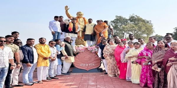 धमतरी : अटल परिसर हम सबके लिए प्रेरणा और ध्यान का केंद्र बनेगा : रामू रोहरा