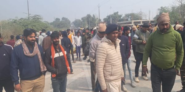 हाईवा की टक्कर से दो किशोर की मौत