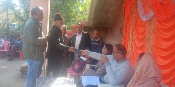 भोरंज विधानसभा क्षेत्र में अटल बिहारी वाजपेयी की 101वीं जयंती श्रद्धापूर्वक मनाई गई