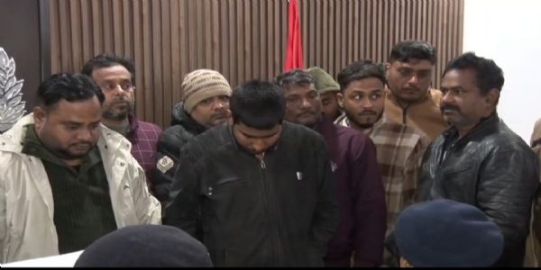 कानपुर क्राइम ब्रांच ने जुआ खेल रहे नौ जुआरियों को किया गिरफ्तार