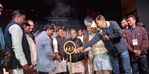 सामाजिक बुराई कुरीतियों को दूर करने में नाटक बेहतर माध्यम है:उपेंद्र कुशवाहा