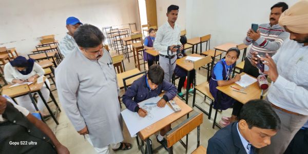 धमतरी : वीर बाल दिवस पर बीसीएस स्नातकोत्तर महाविद्यालय में विविध प्रतियोगिताओं का हुआ आयोजन