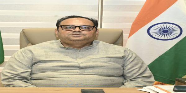 प्रदूषण नियमों के उल्लंघन पर एक दिन में 28 बसें जब्त