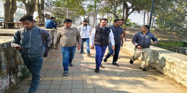 जगदलपुर : महापौर ने दलपत सागर में श्रमदान का किया आह्वान