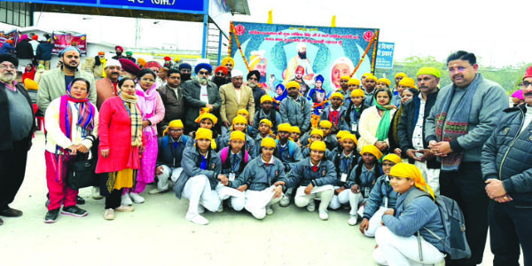 साहिबजादों के बलिदान को याद कर मनाया वीर बाल दिवस