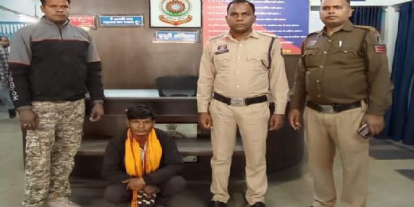 रायगढ़ : पत्नी पर ब्लेड से जानलेवा हमला कर 7 माह से फरार पति गिरफ्तार