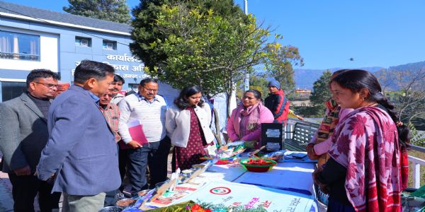 बहुउद्देश्यीय शिविर में अधिकारियों को बताई समस्याएं