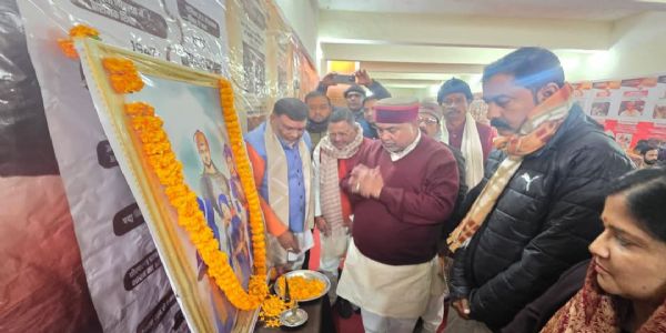 साहिबजादों ने छोटी उम्र में भी बड़े साहस का परिचय दिया : कामेश्वर सिंह