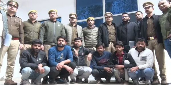 शराब ठेके के सेल्समैन से 3.90 लाख की लूट करने वाले छह लुटेरे गिरफ्तार
