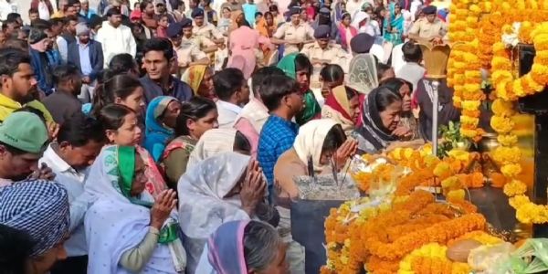 चासनाला खान हादसे की 50वीं बरसी पर 375 श्रमिकों को दी गई श्रद्धांजलि