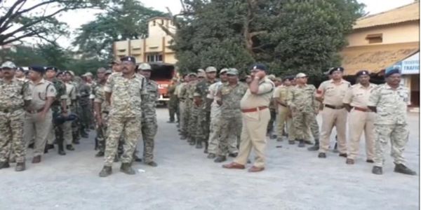 जगदलपुर : नए वर्ष के जश्न पर बस्तर पुलिस अलर्ट, सुरक्षा के सख्त इंतजाम, डेढ़ सौ सीसीटीवी कैमरों से हाेगी निगरानी