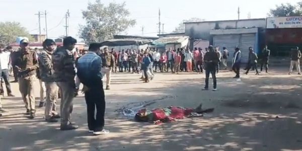 सागर: बस स्टैंड के पास युवक की संदिग्ध मौत, परिजनों ने लगाया हत्या का आरोप